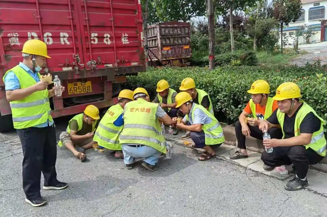 風(fēng)雨同舟｜搶險救援衛(wèi)河決堤口，踐行宏大使命擔當！